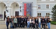Stire din Cultură-Educație : Spirit francez, idei constănțene. Liceenii francofoni de la „Ovidius” cuceresc lumea prin artă și cultură