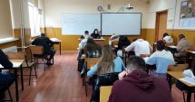 Stire din Cultură-Educație : Zâzania planurilor-cadru pentru liceu. Părinții se tem de o supraîncărcare mascată