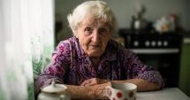 Stire din Social : Oare cum se descurcă? Un sfert dintre pensionarii constănţeni trăiesc lunar cu 1.125 de lei