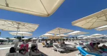 Stire din Social : Ce este voie și ce este interzis să se construiască pe plajă. Operatorii, la limita răbdării