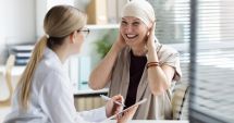 Stire din Sănătate : Bolnavii de cancer nu mai au răbdare. Planul național de combatere a bolii, amânat la nesfârșit!