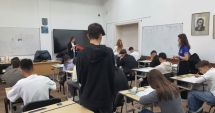 Stire din Cultură-Educație : Profesorii implicați în examenele naționale 2025, plătiți la fel ca anul trecut