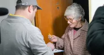 Stire din Social : Tensiuni la Poșta Română! Angajații se tem că meseria de poștaș dispare