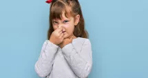 Stire din Sănătate : Atenție, părinți! Respirația urât mirositoare la copii poate indica probleme grave