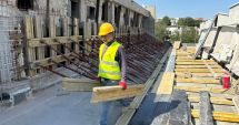 Stire din Social : Sanatoriul Techirghiol, în plin proces de reabilitare. "Mediul coroziv şi-a pus amprenta asupra clădirii"