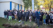 Stire din Cultură-Educație : Din seria "Omul sfințește locul!". Șansă nesperată pentru 34 de elevi ai Școlii nr. 1 Mangalia