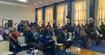 Stire din Politică-Administrație : Primăria Constanţa vrea să facă un împrumut pentru realizarea mai multor obiective. Aleşii locali vor decide