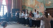 Stire din Cultură-Educație : Simpozion dedicat Zilei Independenței Naționale, la Muzeul de Istorie