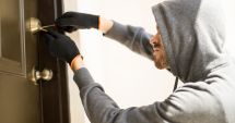 Stire din Eveniment : Cinci persoane condamnate pentru furtul a peste 400.000 de lei, dintr-o locuință