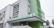 Stire din Politică-Administrație : Personal puțin, muncă mai multă, risc permanent! Conducerea Spitalului de Boli Infecțioase cere bani pentru angajați