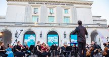 Stire din Cultură-Educație : Stagiunea Estivală 2023 a Teatrului "Oleg Danovski", în luna lui Cuptor