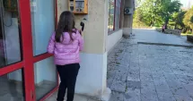 Stire din Social : Uitate pe pereți, dar căutate de colecționari. Ultimele telefoane publice din Constanța, la mare căutare