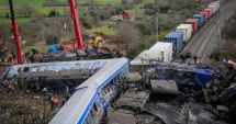 Stire din Actualitate : Doliu național în Grecia. Bilanţul morţilor a ajuns la 43 după accidentul dintre cele două trenuri