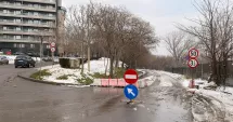 Stire din Social : Eroziunile amenință strada Valea Portului! Se caută soluții pentru stabilizarea totală a zonei