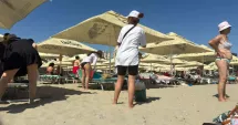 Stire din Social : Deranj pe nisip. Vânzătorii ambulanți transformă plajele într-un haos zilnic