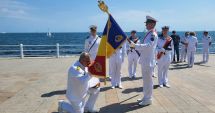 Stire din Social : Ziua Recunoștinței, celebrată de marinarii militari pe faleza din Constanța