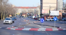 Stire din Eveniment : Sens giratoriu în forma cifrei 8. "E o chestiune de timp până vor începe accidentele!"