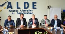 Stire din Politică-Administrație : Planuri pentru Constanța. Îl convinge Tăriceanu pe Hașotti să intre în ALDE?