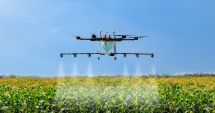 Stire din Economie : Agricultura viitorului. Dronele şi GPS-ul fac munca câmpului mai uşoară