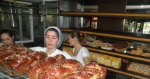 Stire din Economie : Sărbători mai scumpe de Crăciun. Devine cozonacul produs de lux?