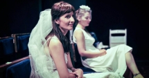 Stire din Cultură-Educație : Actorii constănțeni joacă la București, iar cei din Capitală vin la mare