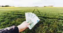Stire din Economie : Agricultorii din Uniunea Europeană vor beneficia de noi ajutoare financiare