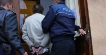 Stire din Eveniment : "Veniți repede! Tata o bate pe mama!"