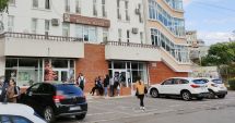 Stire din Cultură-Educație : Două eleve au dovedit că se poate! În 10 luni, curtea interioară a Colegiului de Arte se va schimba radical