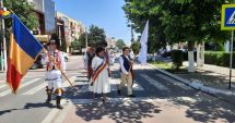 Stire din Politică-Administrație : Primăria Cumpăna a dat startul Festivalului de muzică populară "Dor de Cânt". "Este o datorie sacră"