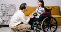 Stire din Social : Ziua Internațională a Persoanelor cu Dizabilități, sărbătorită la Constanța cu expoziții de fotografie și colinde