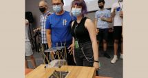 Stire din Cultură-Educație : Doi elevi de la Colegiul de Arte „Regina Maria”, premiaţi la Şcoala de Ştiinţă de la Măgurele