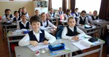 Stire din Cultură-Educație : Tupeu sau normalitate? Liderii elevilor cer burse mai mari pentru rezultate la examenele naționale