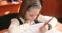 Stire din Cultură-Educație : Pe cine ajută evaluarea națională la clasele primare? "Copiii sunt supuși unui stres și unei traume"