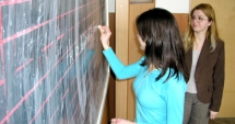 Stire din Cultură-Educație : Fabuloasele salarii la care profesorii ar putea spera peste cinci ani