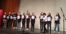 Stire din Cultură-Educație : "Adolescenți cu picioarele înfipte bine în pământ!", concluzia FILMMIC