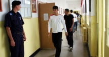 Stire din Cultură-Educație : Subiecte prea ușoare pentru-a elevilor salvare. Ministerul Educației vrea să umfle artificial promovabilitatea