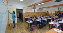 Stire din Cultură-Educație : Goana după învățătoare. "Părinții caută branduri, adică numele școlii"