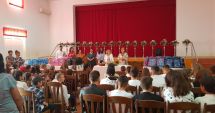 Stire din Politică-Administrație : Elevii din comuna Grădina au primit gentuțe și rechizite gratuite de la administrația locală