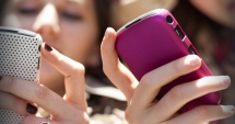 Stire din Cultură-Educație : Hoții din băncile școlilor. Mobilele și tabletele, marile tentații