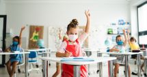 Stire din Cultură-Educație : Petiție online. „Este dreptul părintelui de a alege dacă îşi trimite copilul la școală!”