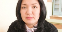 Stire din Interviu : Profesori care vor să schimbe sistemul. "Încerc să-i fac să învețe nu pentru că trebuie să ia o notă!"