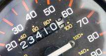 Stire din Eveniment : Dai kilometrajul mașinii înapoi? Riști să ajungi în spatele gratiilor