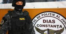 Stire din Eveniment : Ce secrete se ascund  sub uniformele "mascaților"