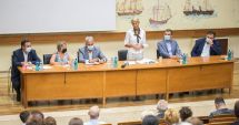 Stire din Social : Ministrul Muncii, Raluca Turcan: „Avem mai mulţi copii români născuţi în străinătate, decât în ţară!”