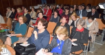 Stire din Cultură-Educație : Concursul pentru funcțiile de director. "Monștri sacri" nu abandonează cursa. Iată lista completă a candidaților