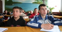 Stire din Cultură-Educație : Noi belele la început de școală. Nu se mai decontează naveta decât în cazuri "excepționale"