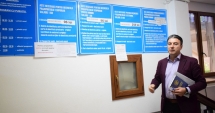 Stire din Eveniment : Adio cozi la Serviciul Pașapoarte! Programarea se poate face online. "Ușurăm viața cetățenilor și pe-a noastră"