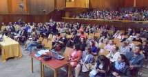 Stire din Cultură-Educație : Scene penibile la concursul directorilor. Managementul școlar și coama măgarului!