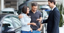 Stire din Economie : Câte mașini și-au cumpărat românii anul acesta și care sunt modelele preferate