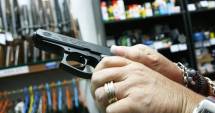 Stire din Eveniment : Veste proastă pentru "pistolari". Ce arme vor fi interzise